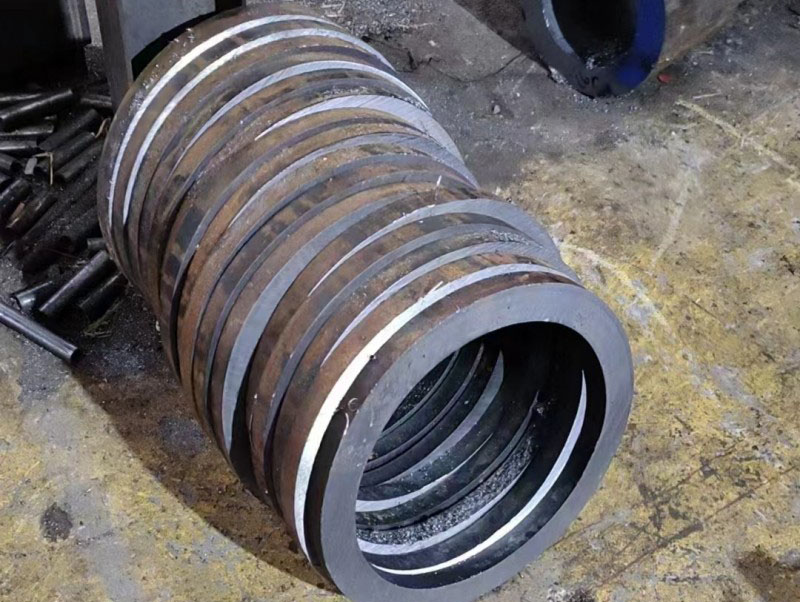 白城30CrMo无缝钢管切割